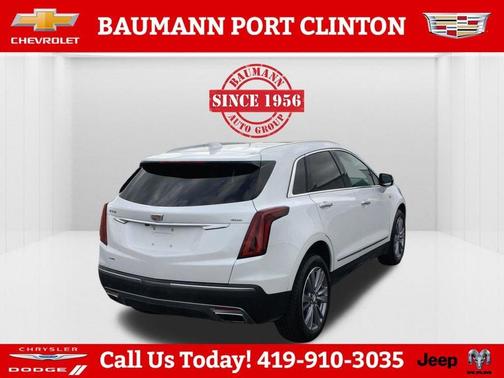 Crystal White Tri-Coat 2025 Cadillac XT5 Premium Luxury