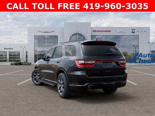 DB Black Crystal Clearcoat 2026 Dodge Durango GT HEMI V8