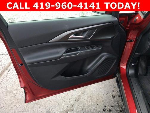 2026 Chevrolet Equinox EV LT 1