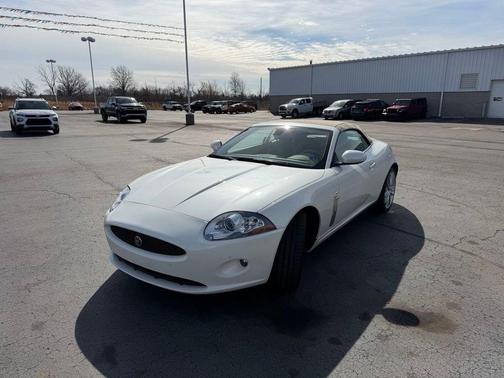 White 2009 Jaguar XK