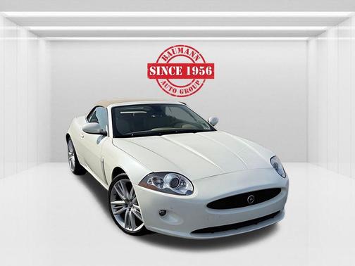 White 2009 Jaguar XK