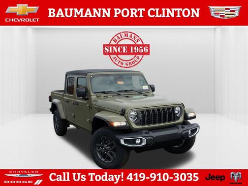 2026 Jeep Gladiator Sport