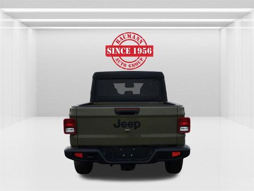 2026 Jeep Gladiator Sport