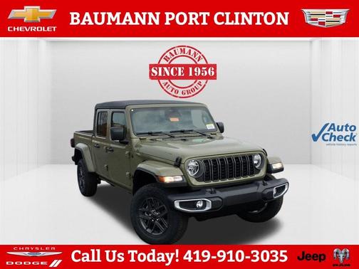 2026 Jeep Gladiator Sport