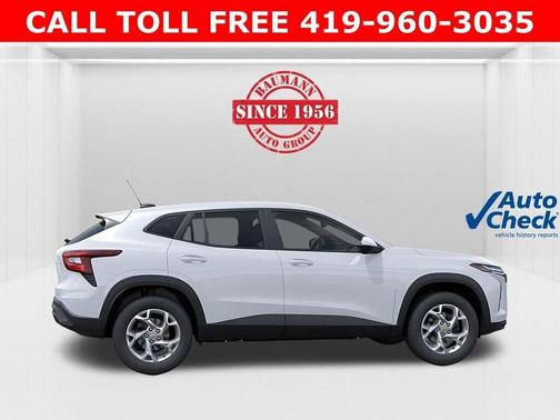 Summit White 2026 Chevrolet Trax LS