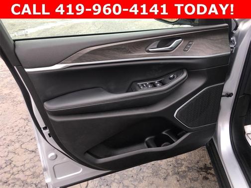 2026 Jeep Grand Cherokee Limited 4x4