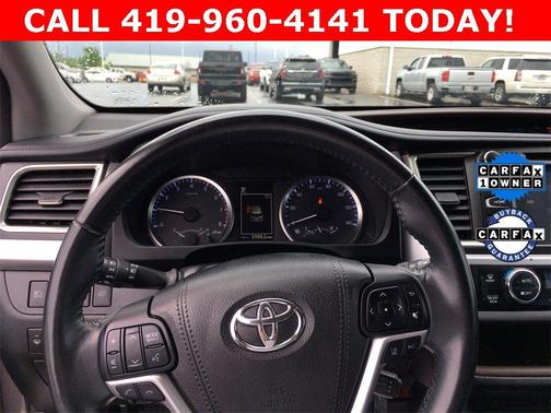 2017 Toyota Highlander LE