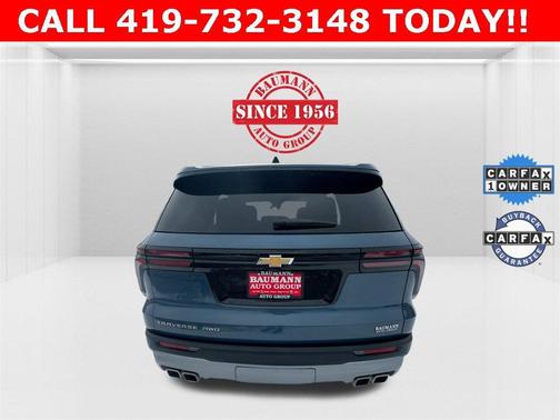 2025 Chevrolet Traverse LT