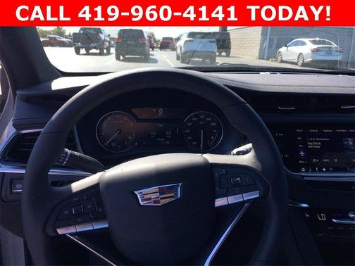 2025 Cadillac XT6 Luxury AWD