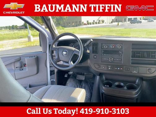 2024 Chevrolet Express 3500 LT