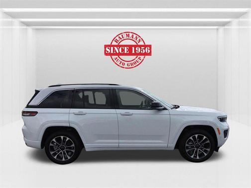 2023 Jeep Grand Cherokee Overland