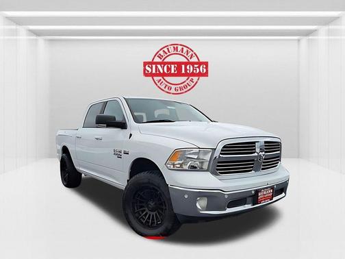 Bright White Clearcoat 2019 RAM 1500 Classic Big Horn