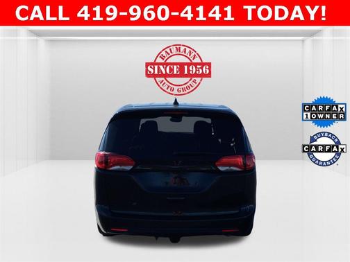 2020 Chrysler Pacifica Touring