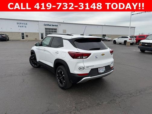 Summit White 2022 Chevrolet Trailblazer LT