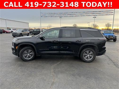 2025 Chevrolet Traverse LT