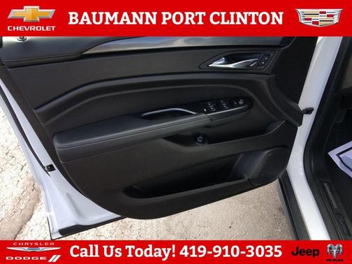 Platinum Ice Tri-Coat 2016 Cadillac SRX Performance Collection
