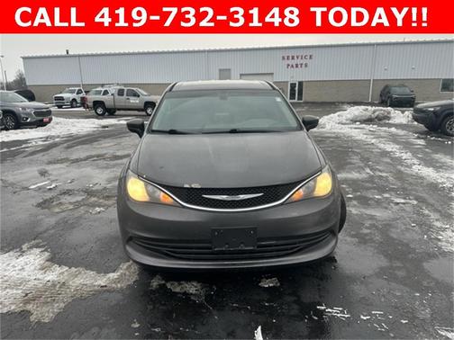 2017 Chrysler Pacifica Touring