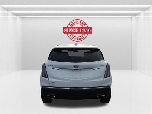 2026 Cadillac XT5 Sport