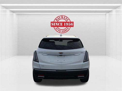 2026 Cadillac XT5 Sport