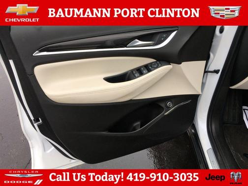 2024 Buick Enclave Essence