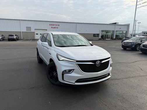 White Frost Tri-Coat 2024 Buick Enclave Essence
