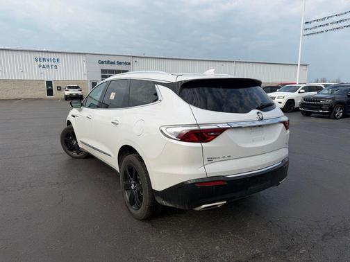 White Frost Tri-Coat 2024 Buick Enclave Essence