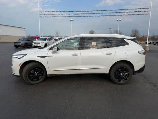 White Frost Tri-Coat 2024 Buick Enclave Essence