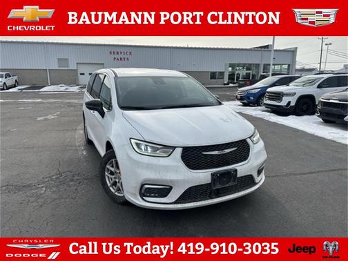 2024 Chrysler Pacifica Touring-L