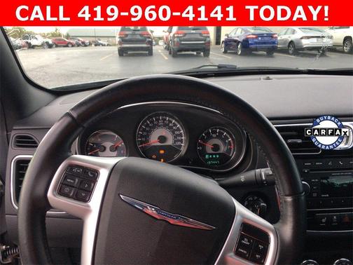 2013 Chrysler 200 Limited