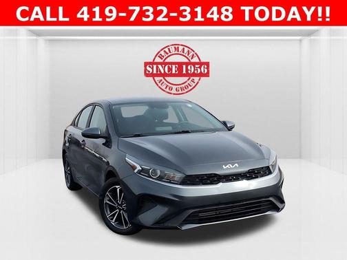 Gravity Gray 2022 Kia Forte LXS