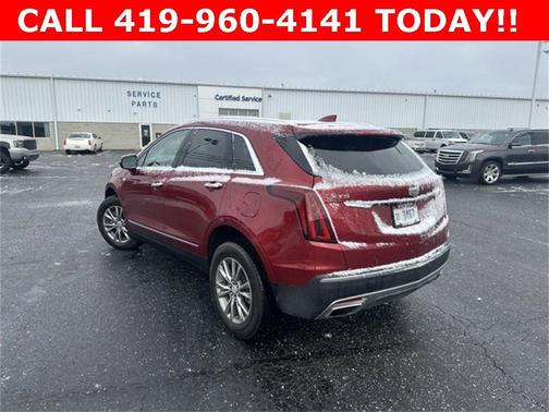 2023 Cadillac XT5 Premium Luxury
