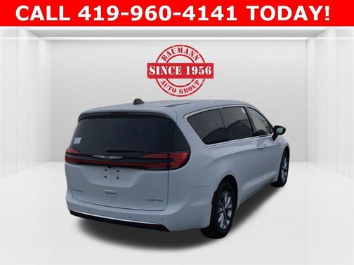 2026 Chrysler Pacifica Limited