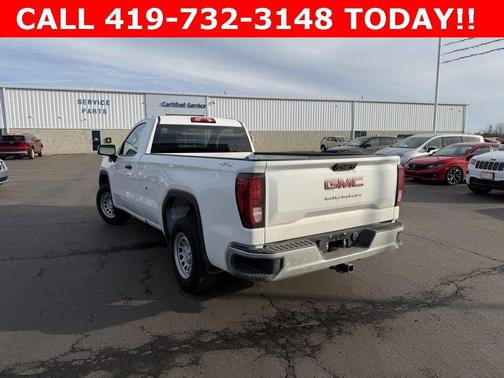 2025 GMC Sierra 1500 Pro