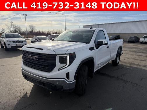 2025 GMC Sierra 1500 Pro