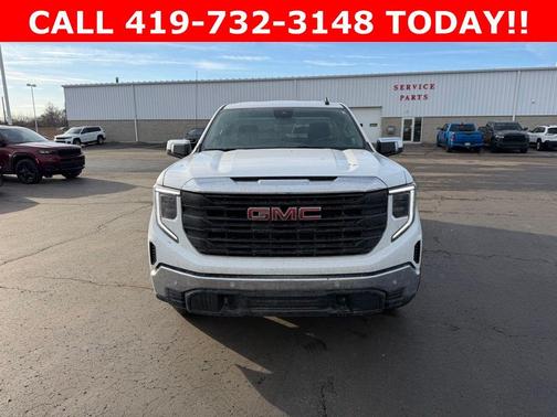 2025 GMC Sierra 1500 Pro