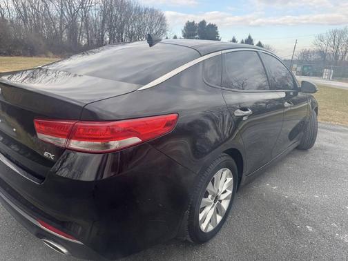 2018 Kia Optima EX