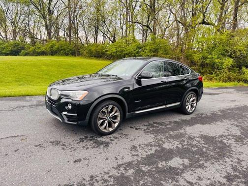 Black Sapphire Metallic 2016 BMW X4 xDrive28i