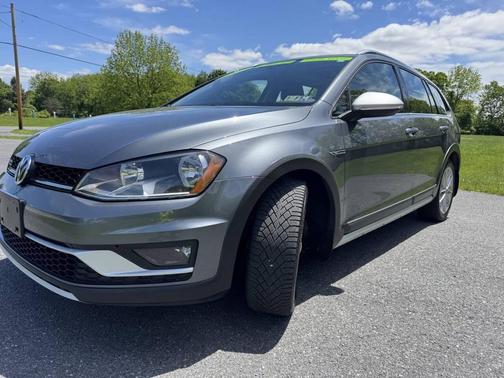 2017 Volkswagen Golf Alltrack TSI SE