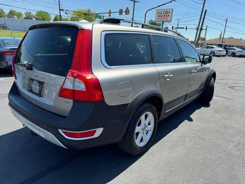 2012 Volvo XC70 3.2