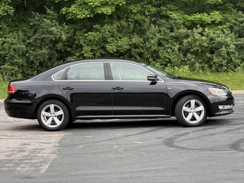 2015 Volkswagen Passat 1.8T Limited Edition