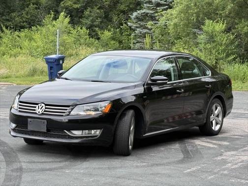 2015 Volkswagen Passat 1.8T Limited Edition