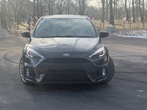 2017 Ford Focus ST 