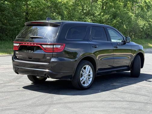 DB Black Clearcoat 2023 Dodge Durango GT AWD