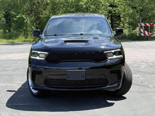 DB Black Clearcoat 2023 Dodge Durango GT AWD