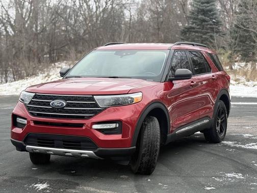 2020 Ford Explorer XLT AWD 4dr SUV