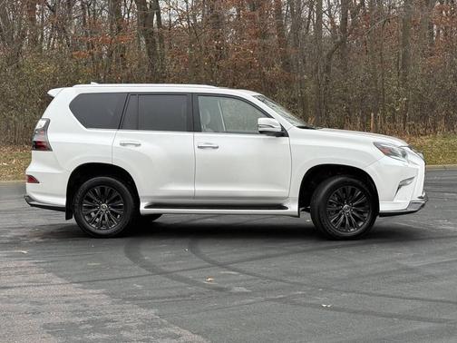 2023 Lexus GX 460 Base