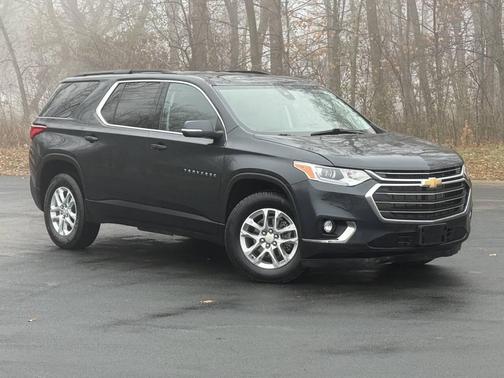 2021 Chevrolet Traverse LT Leather