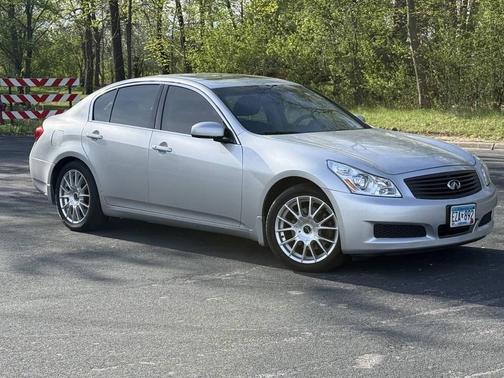 Liquid Platinum 2008 INFINITI G35x Base