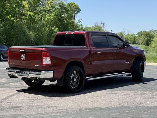 Delmonico Red Pearlcoat 2020 RAM 1500 Big Horn/Lone Star