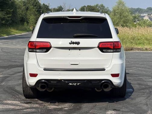 2015 Jeep Grand Cherokee SRT